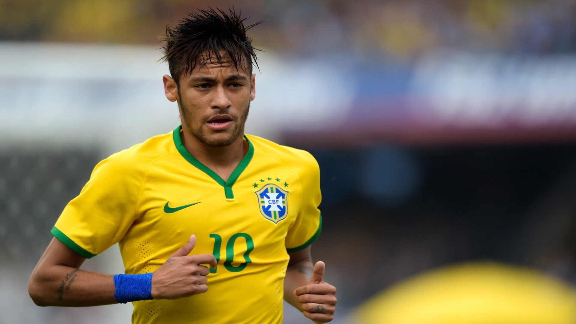 中国足球联赛提升用户在新媒体平台的参与热度,中国足球联赛分析